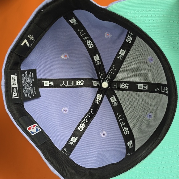 New Era Candy 59Fifty Fitted OKC Thunder Hat - Picture 6 of 6